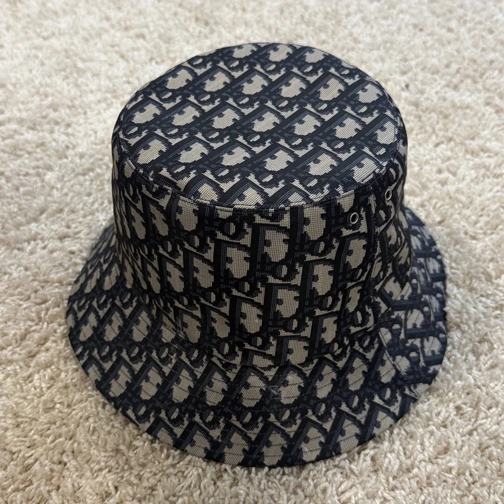 Dior Bucket Hat - Picture 2 of 7